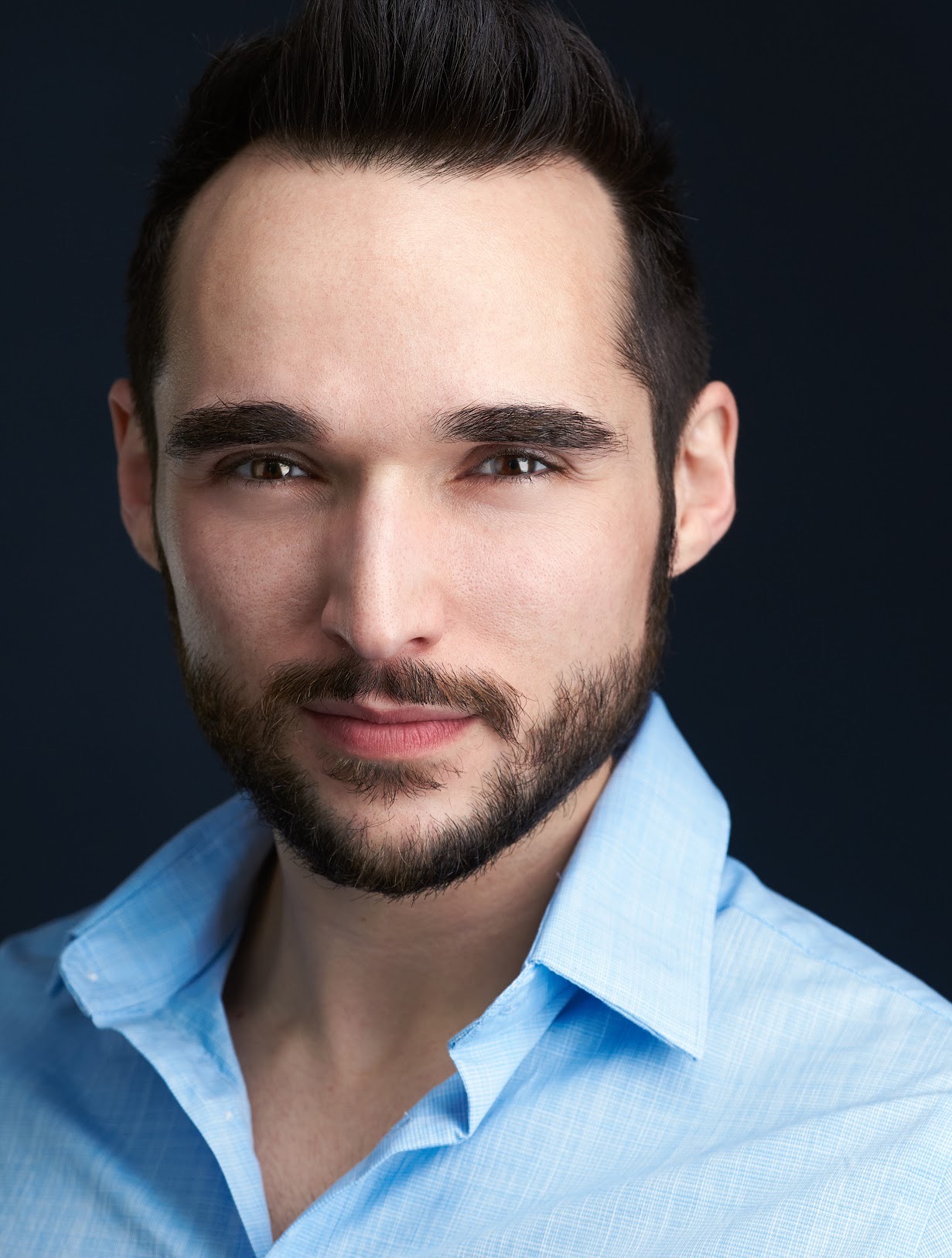 actor Brandon McInnis large photo