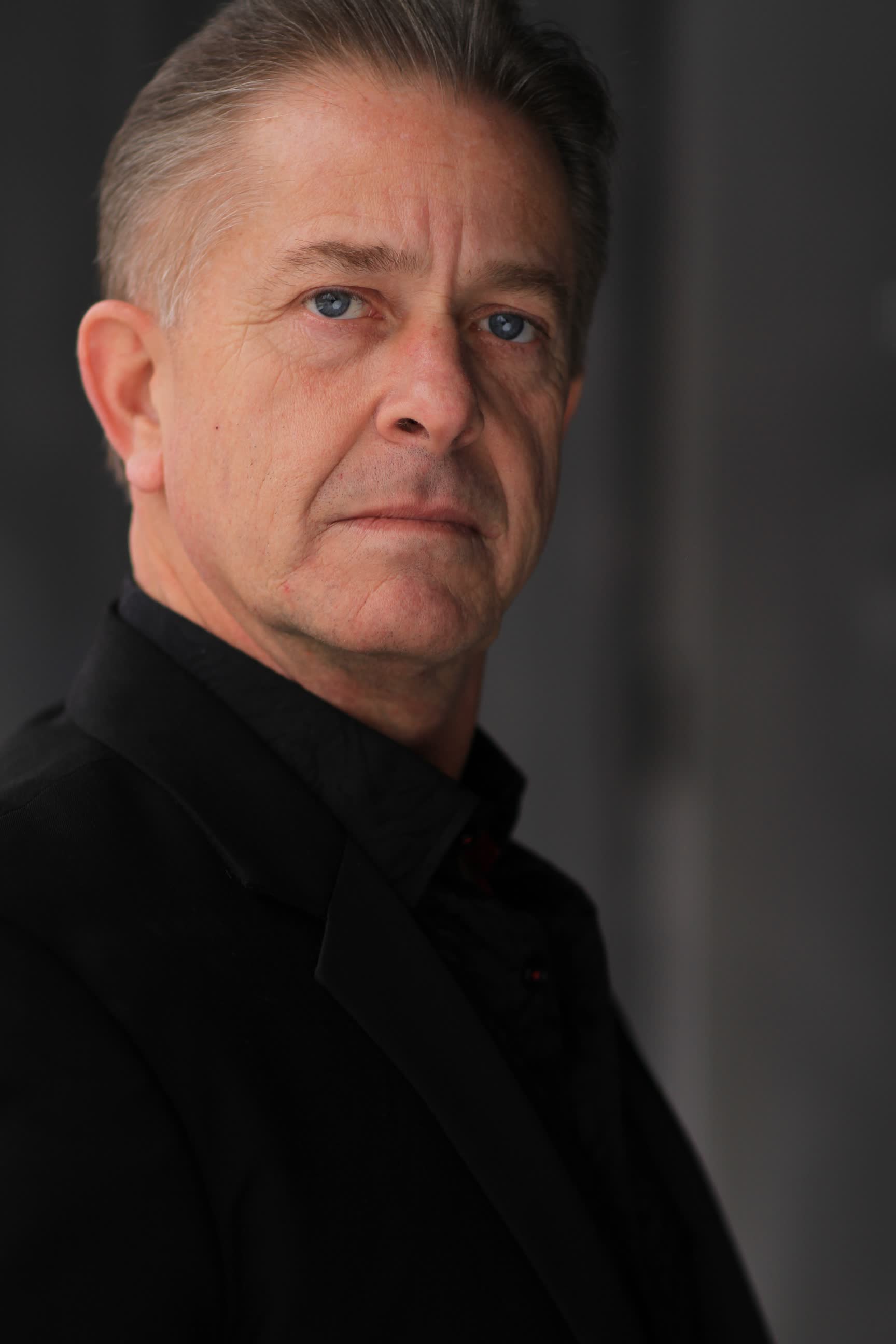 actor Walter Robert Duckworth large photo