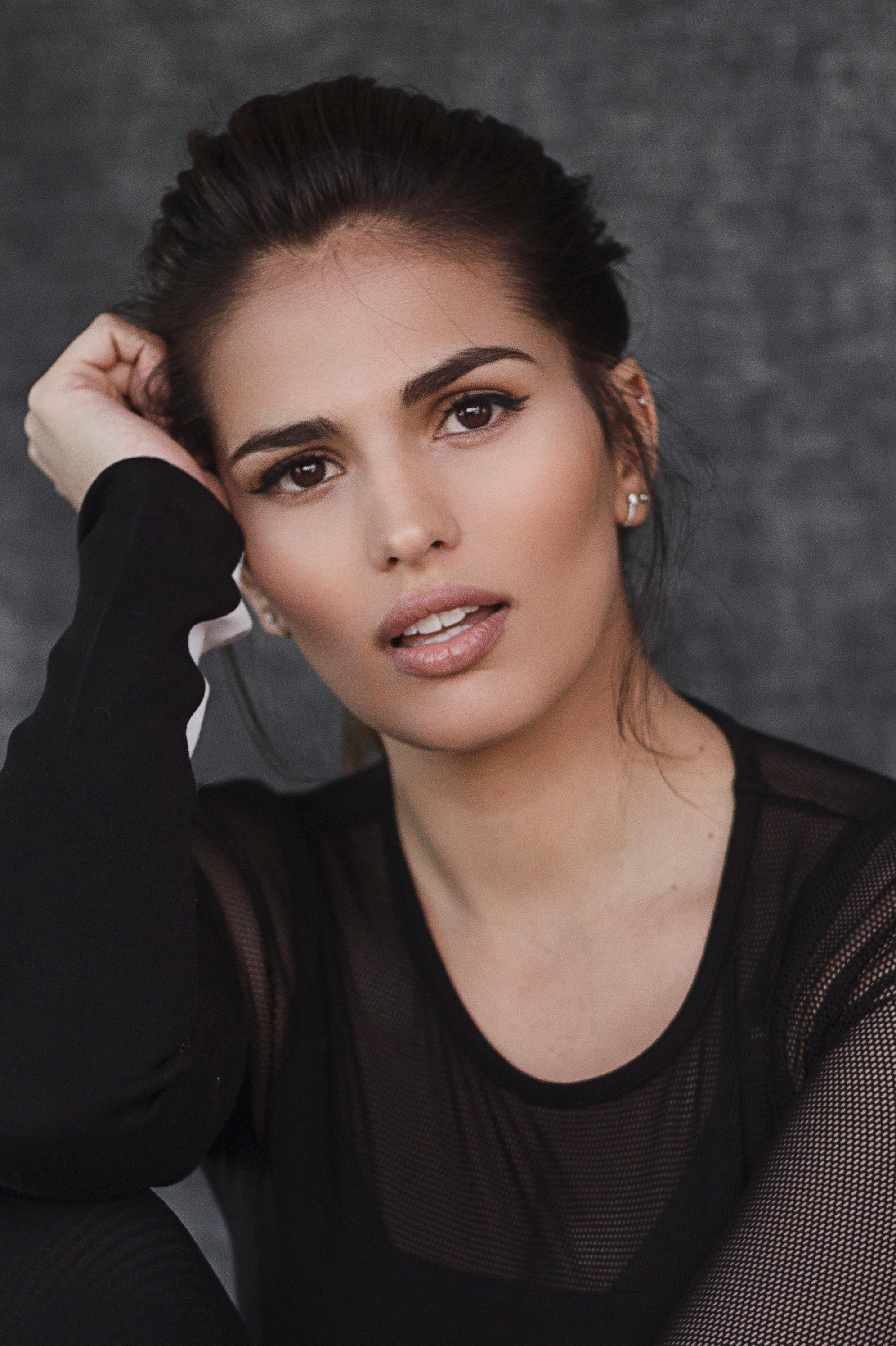 actor Sara Sálamo large photo