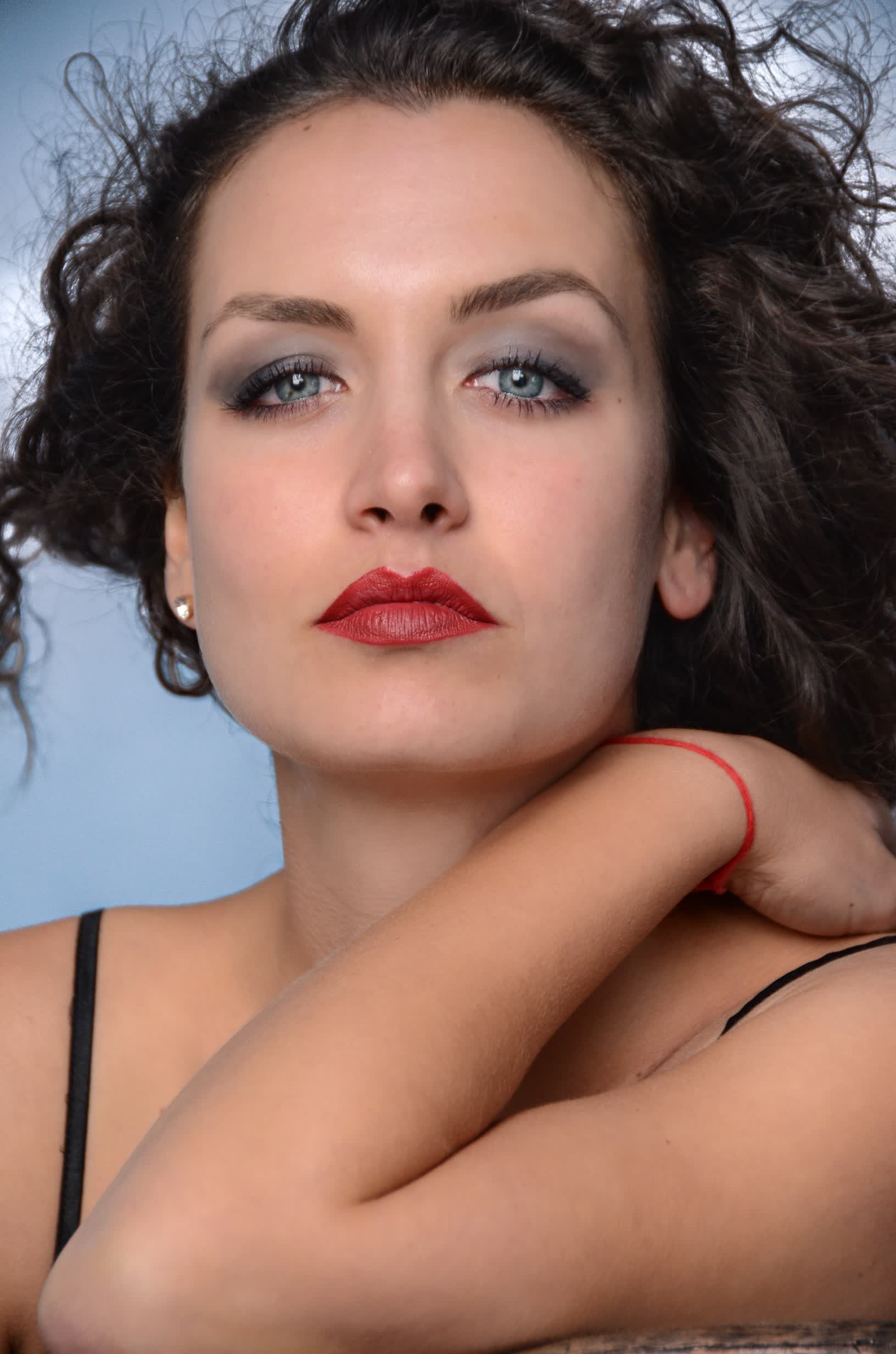 actor Deborah Domínguez large photo