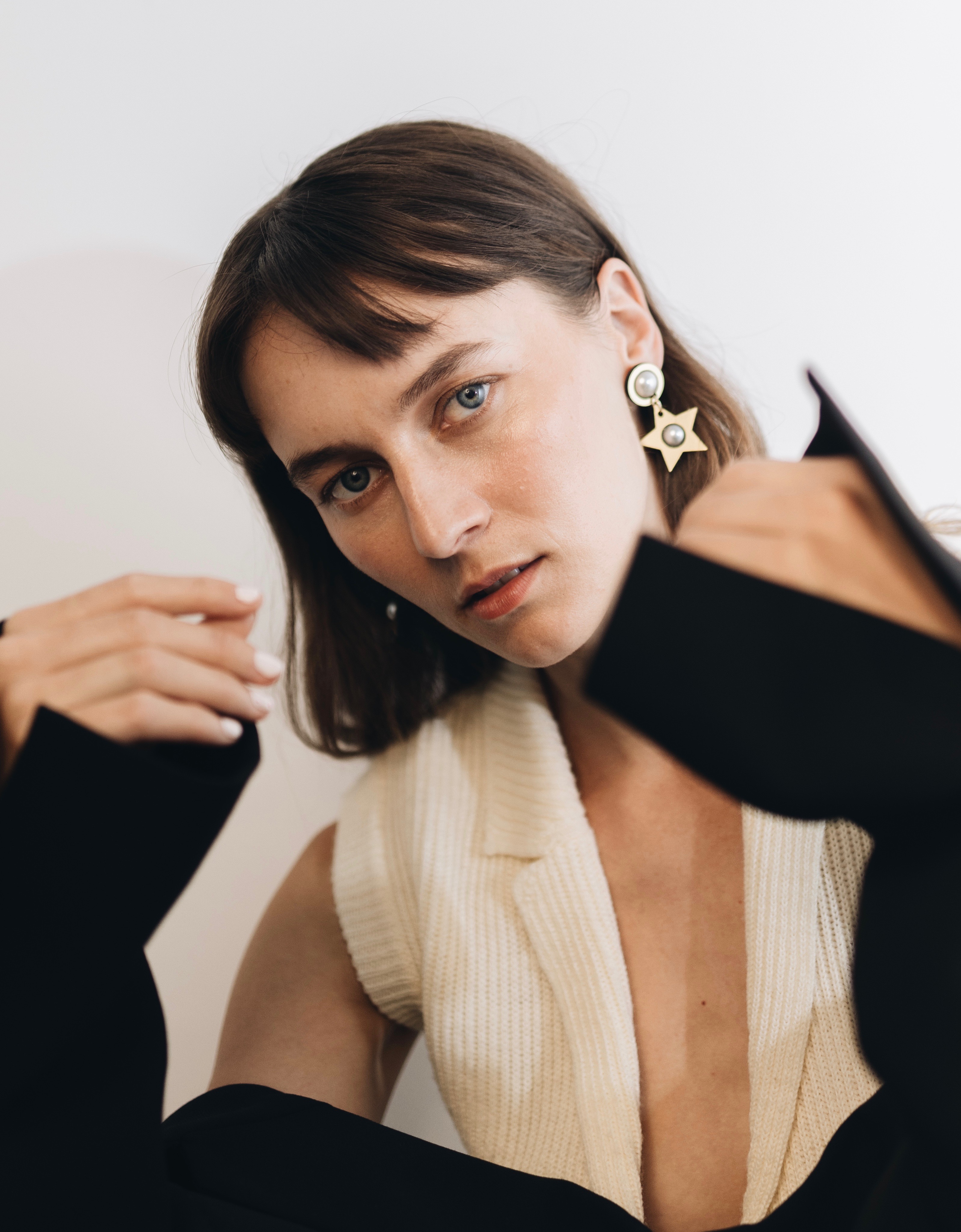 actor Lily Tallulah large photo