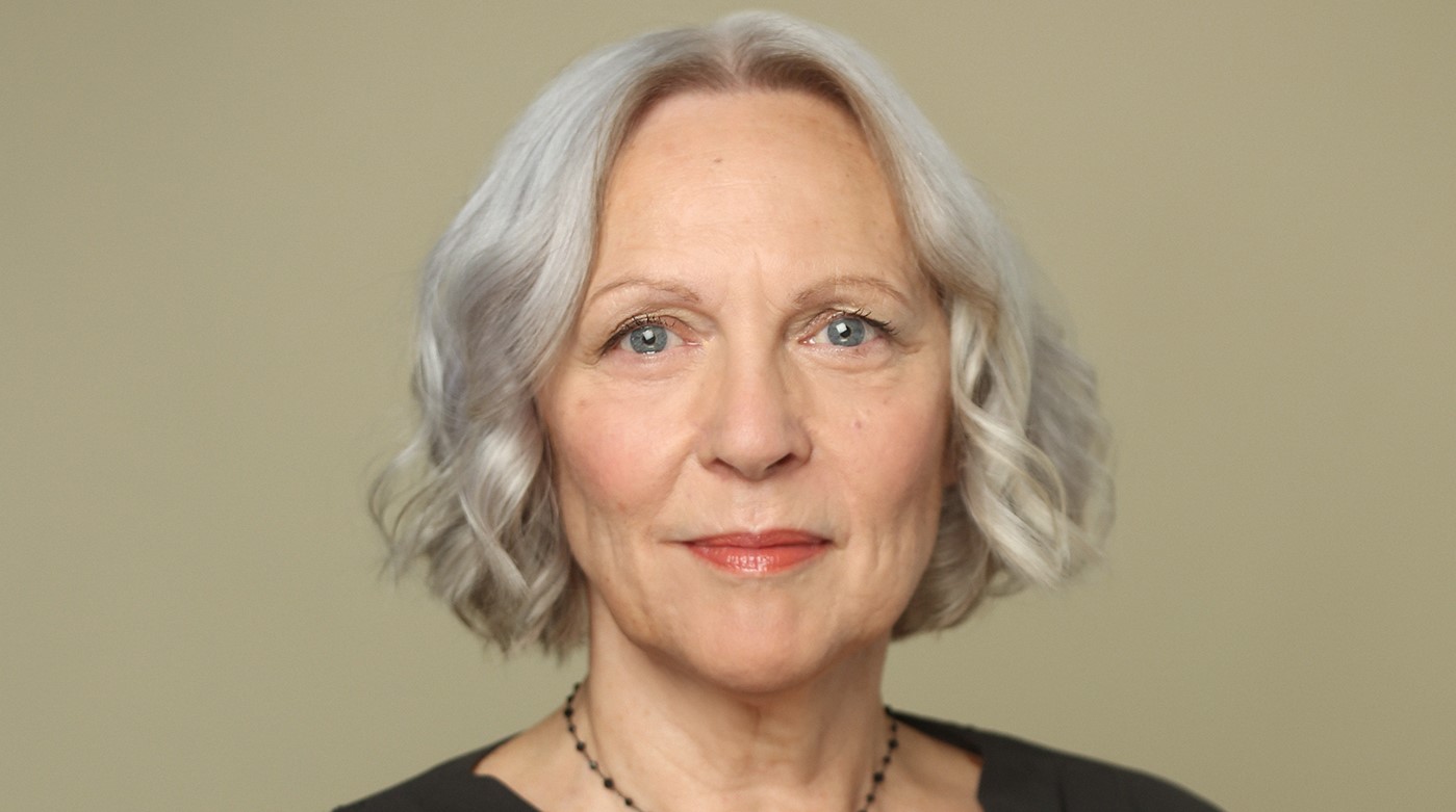 actor Gillian Apter large photo