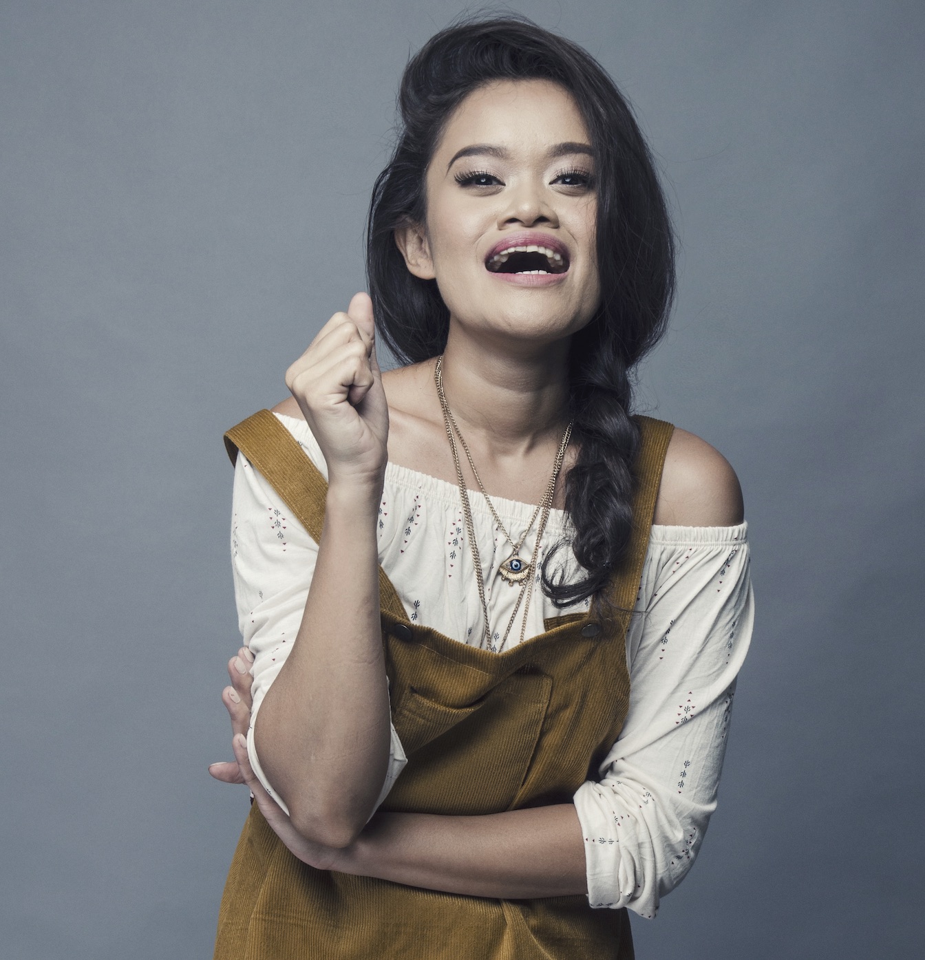 actor Divine Aucina large photo