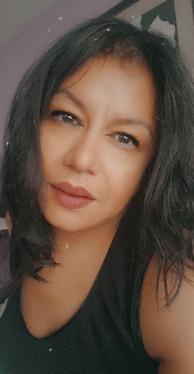 actor Madeline Figuerora large photo