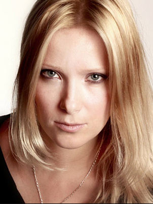 actor Anna Slyu large photo