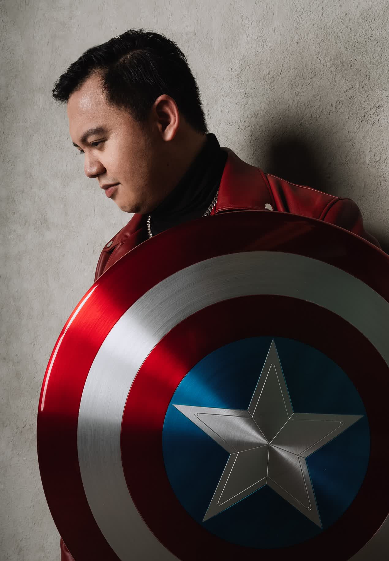 actor Chandra Liow large photo