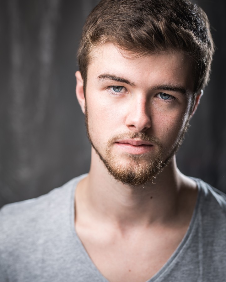 Luke Rhodri