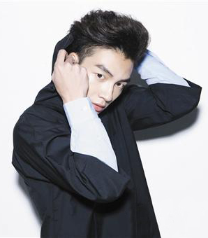 actor Roy Chang large photo