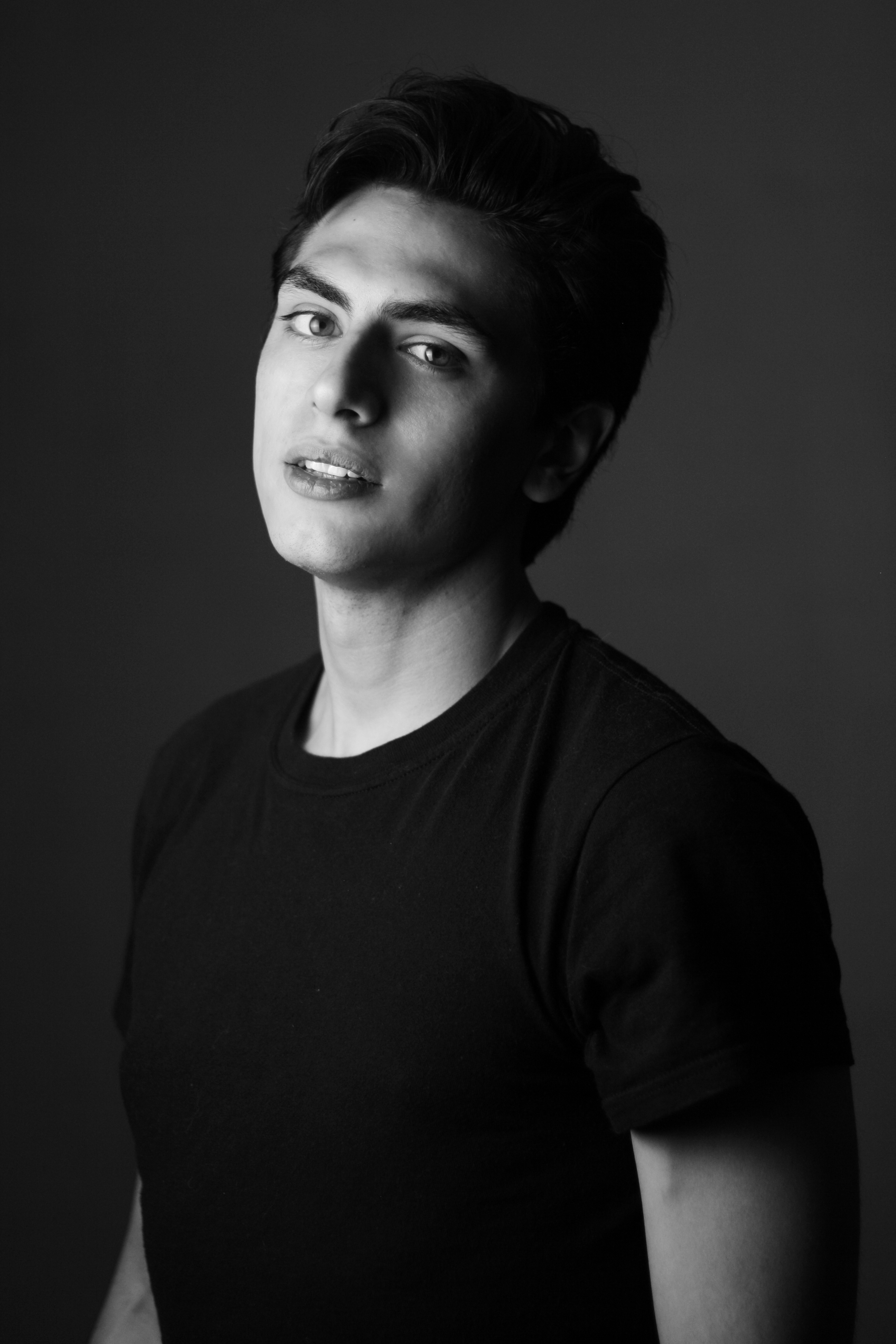 actor David Montalvo large photo