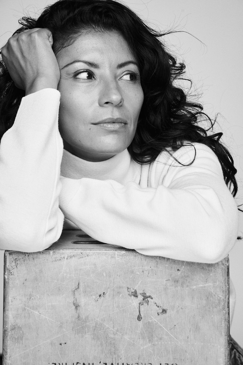 actor Diana Coconubo large photo