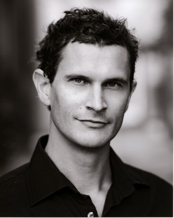 actor Hugh Sexton large photo