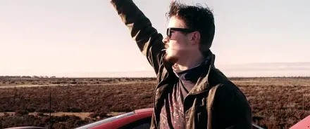 Trailer thumbnail