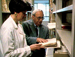 actor Yitzhak Navon large photo