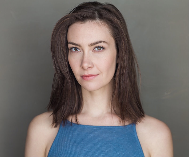 actor Allison Altman large photo