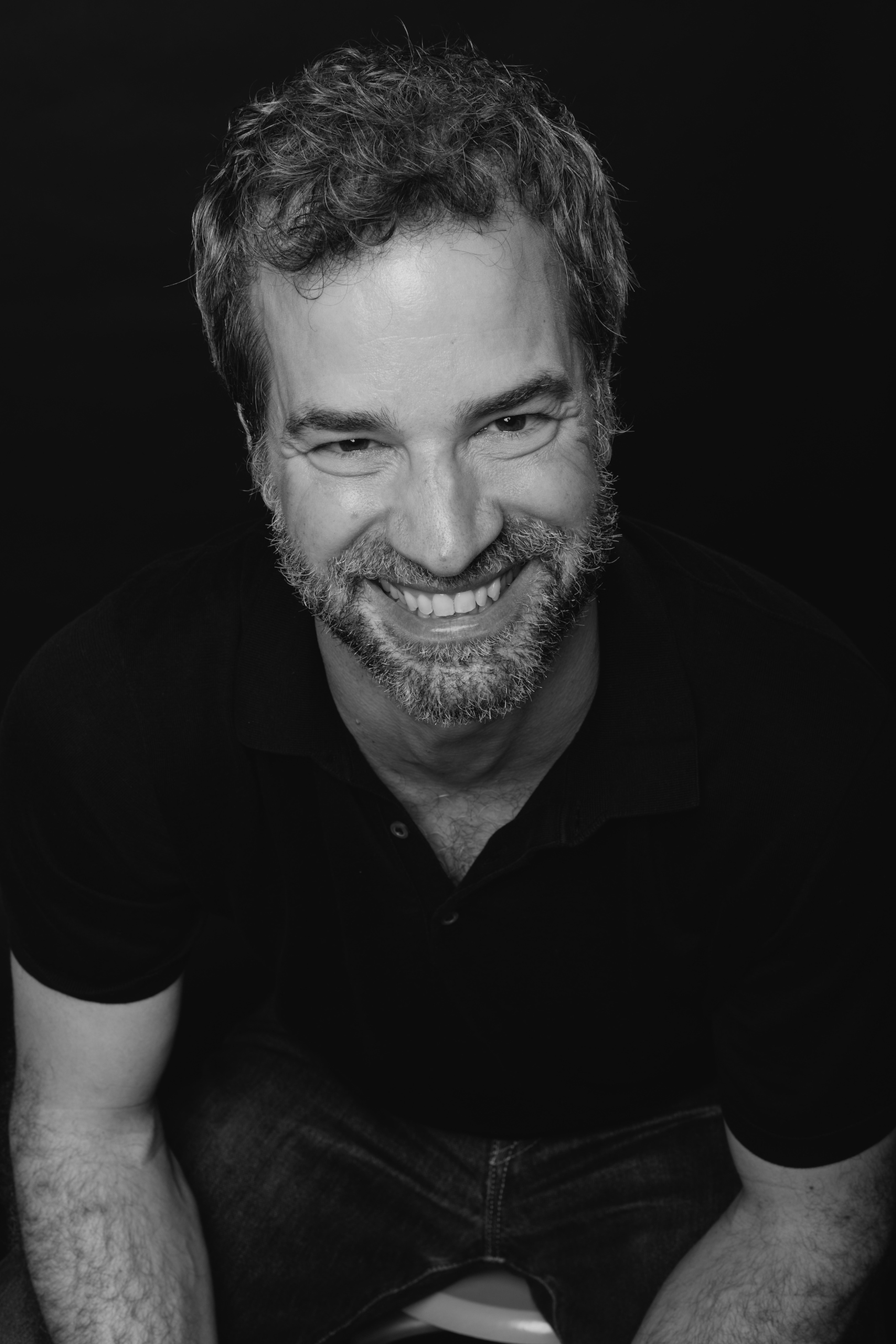 actor Luis Rallo large photo