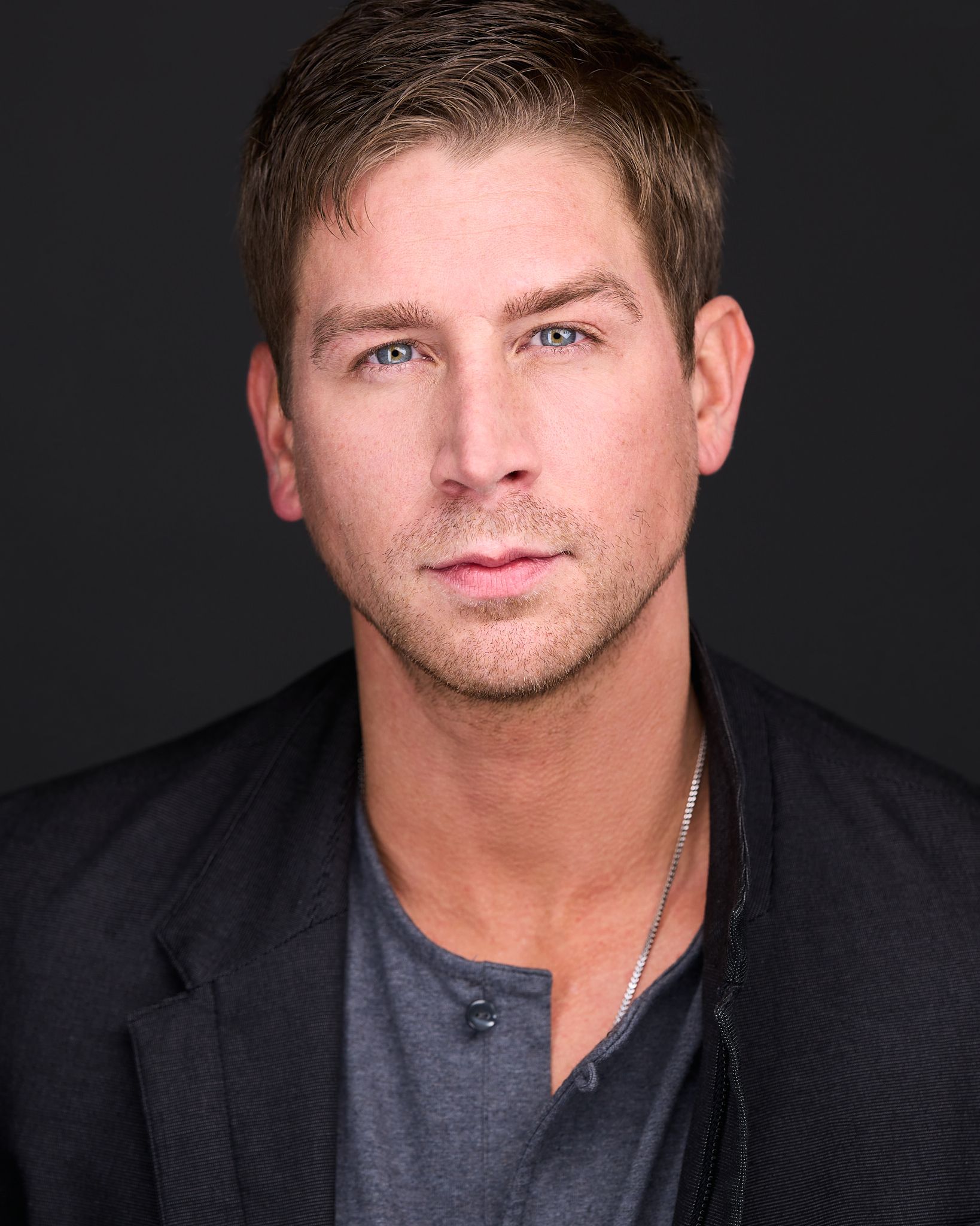 actor Ryan McIntyre large photo