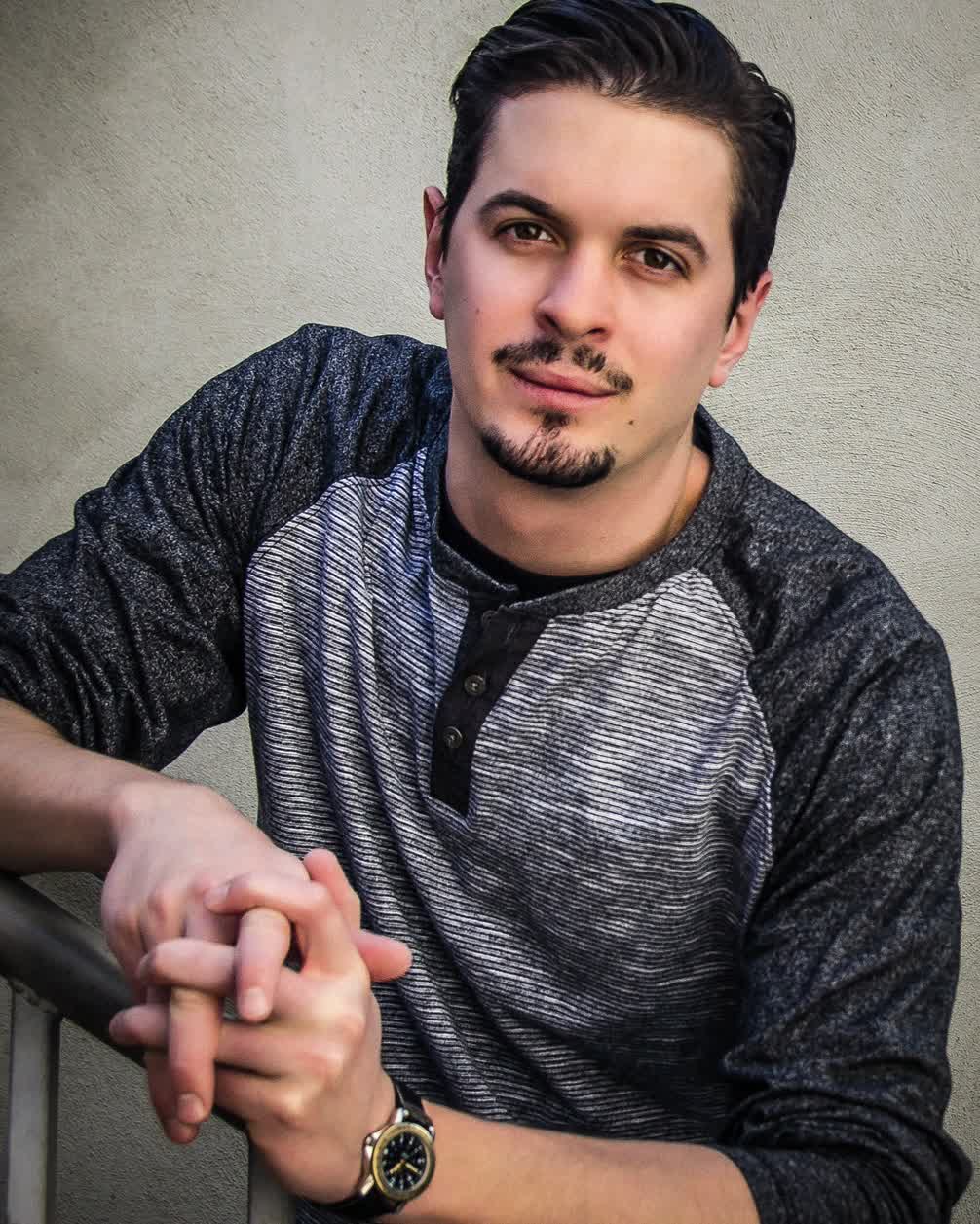 actor David Pesce large photo