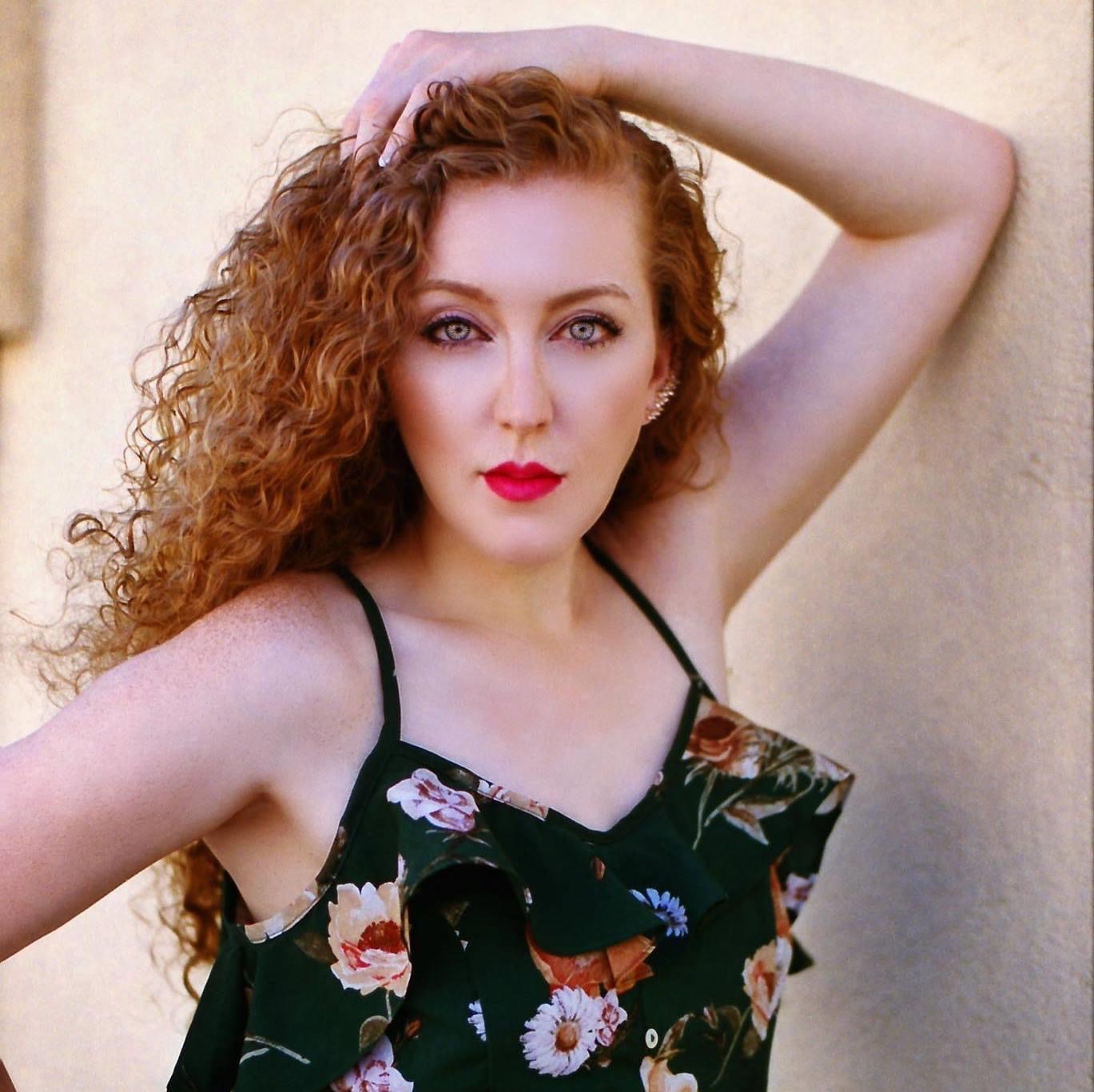 actor Kelsie Mathews large photo