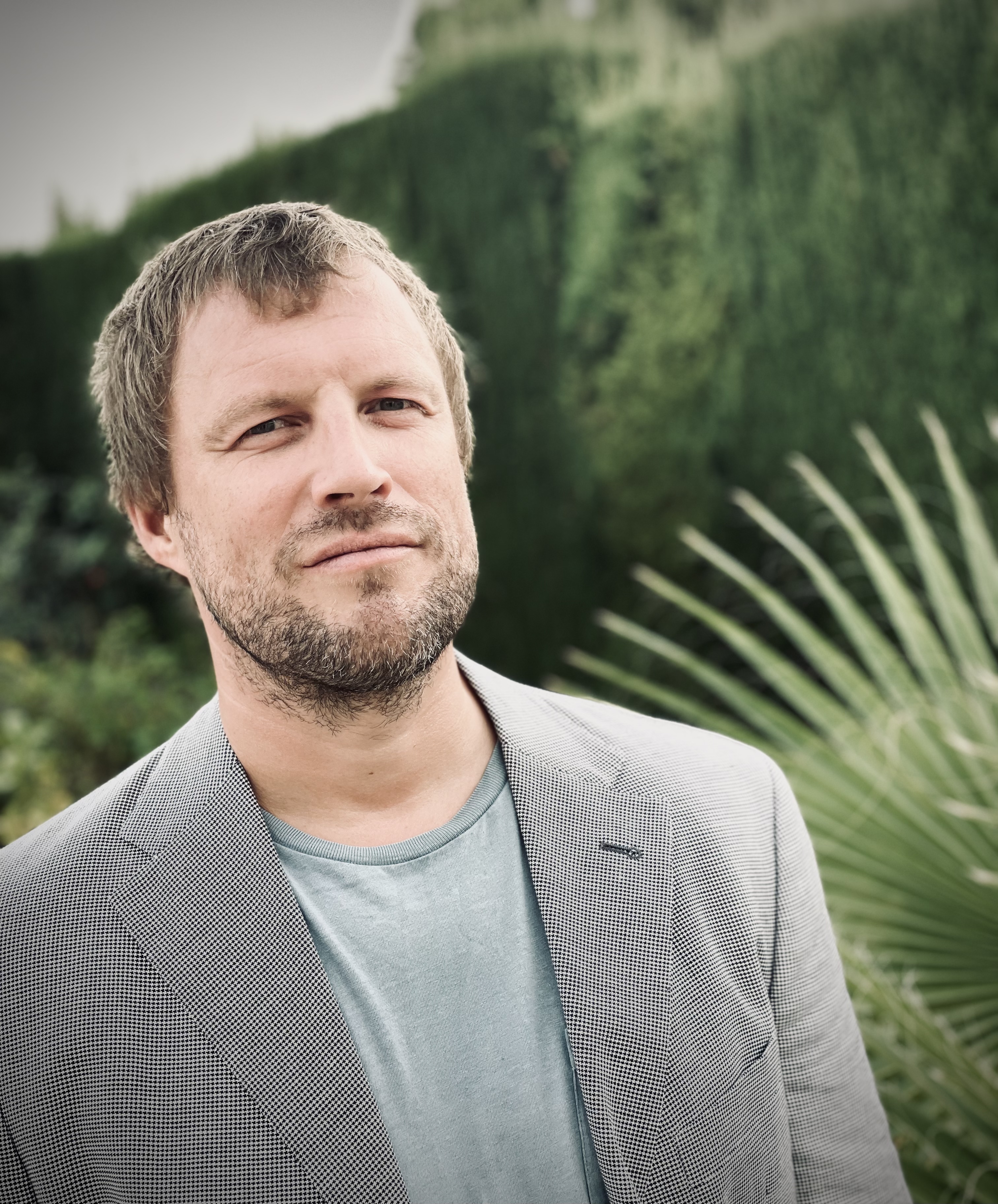 actor Ivar Lykke large photo