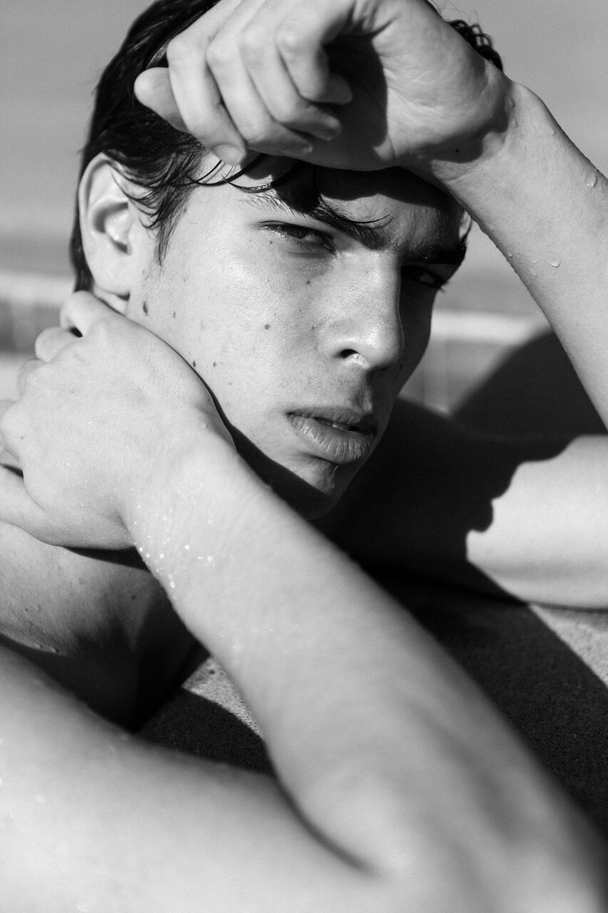 actor Dylan Bremner large photo