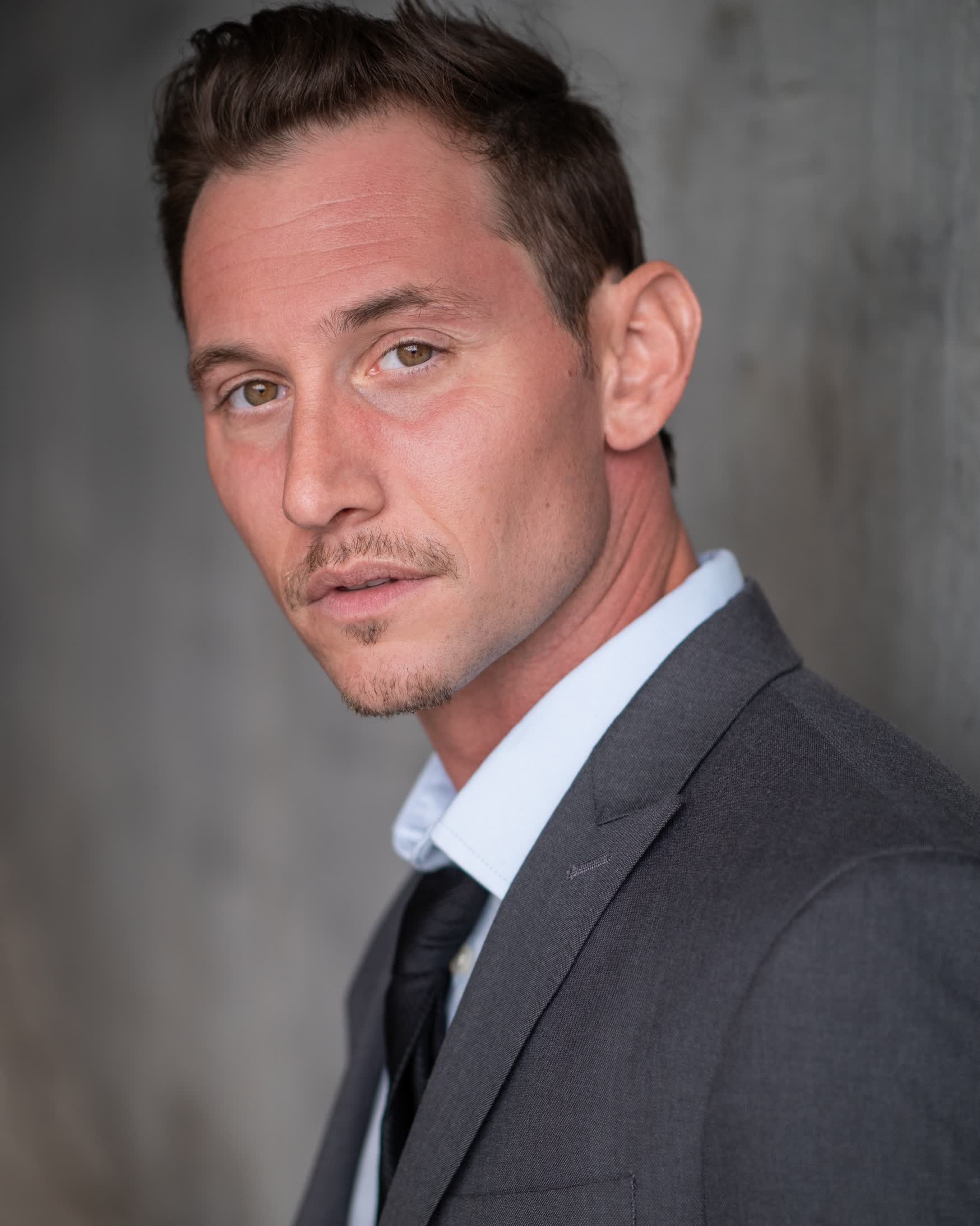 actor Chris Scarciotta large photo