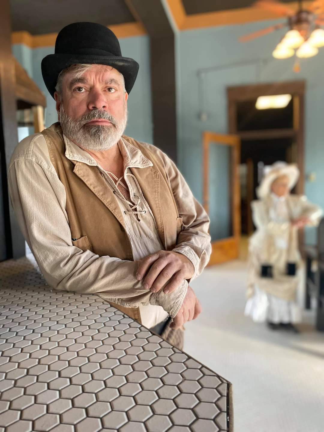 actor Wil Chisholm large photo