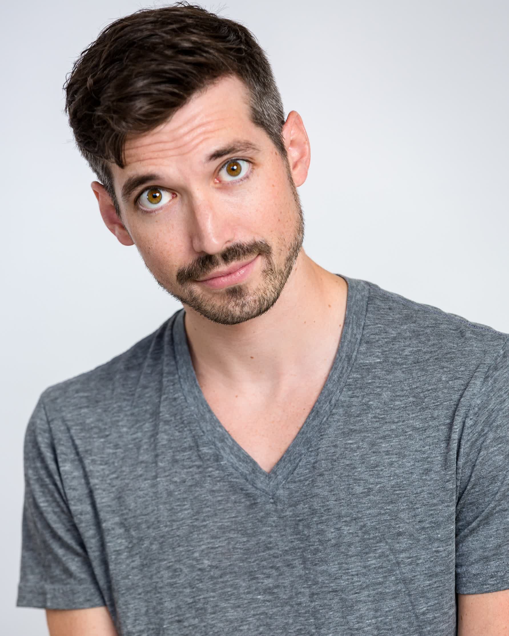 actor Billy Kametz large photo