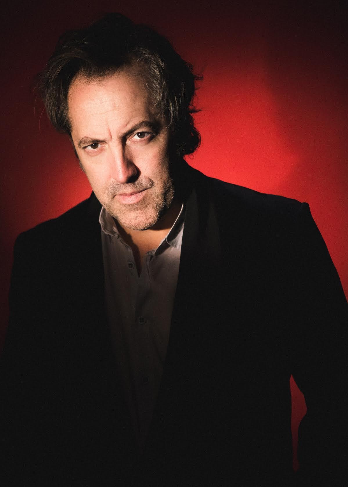 actor Ian Barford large photo