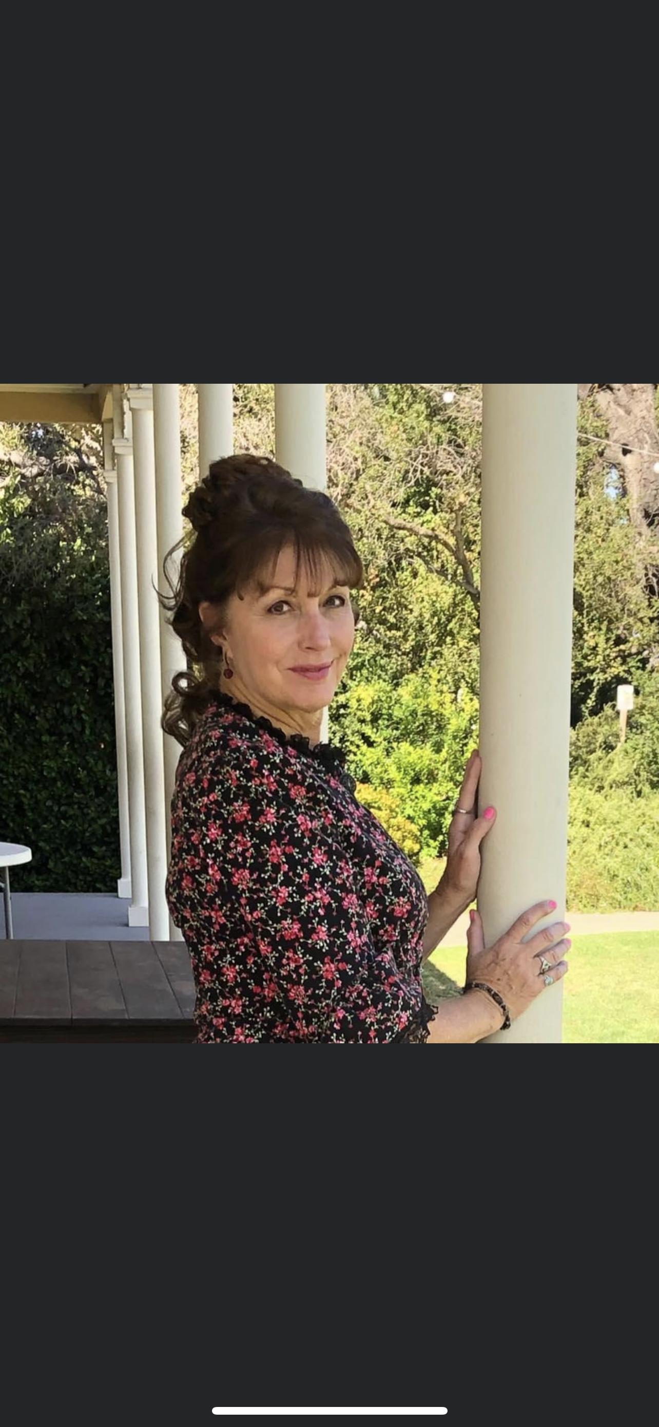 actor Carol Wheelis large photo