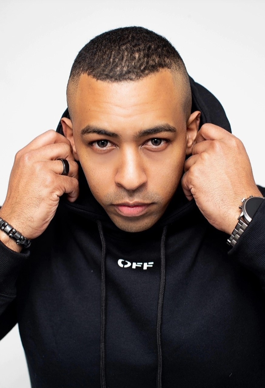 actor Howard Cyster large photo