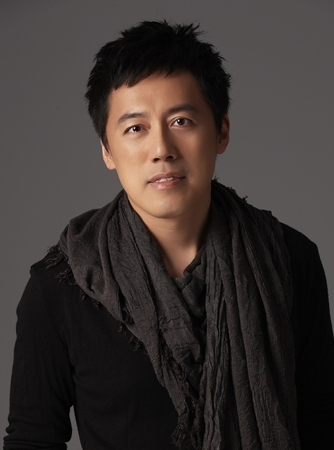 actor Phil Chang large photo
