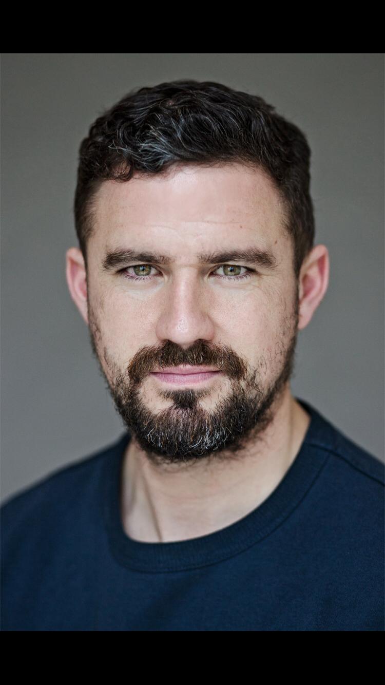 actor Brian Moore large photo