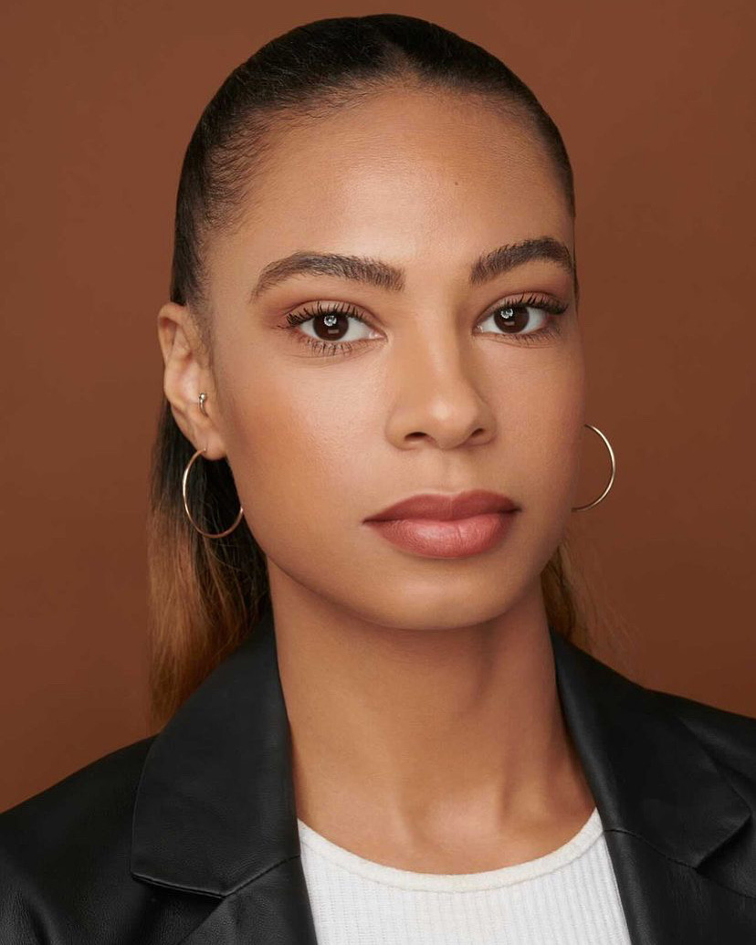 actor Krystina Walton large photo