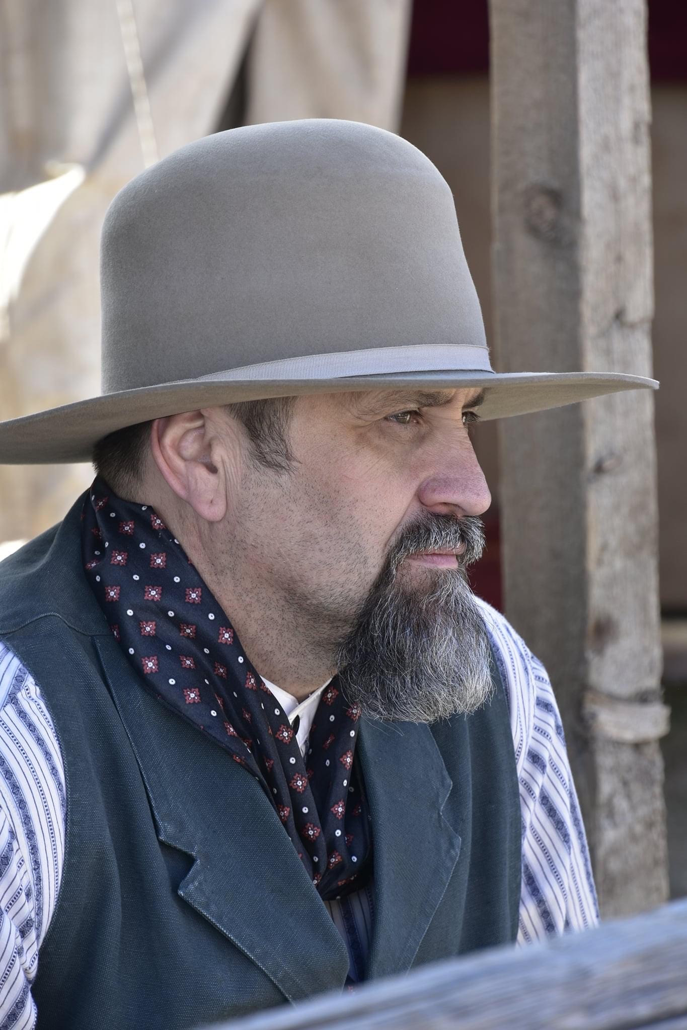 actor Mark Henning large photo