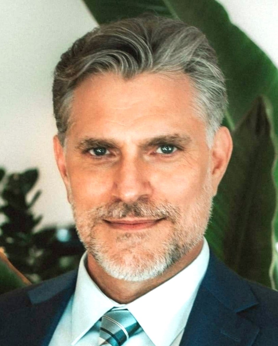 actor John W. McLaughlin large photo