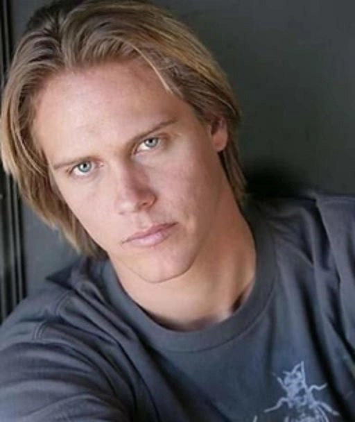 actor Shane Van Dyke large photo