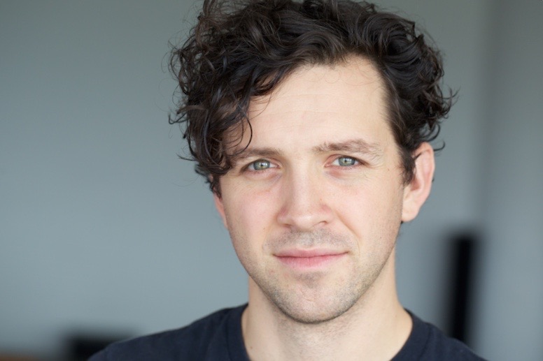 actor Zach Smith large photo