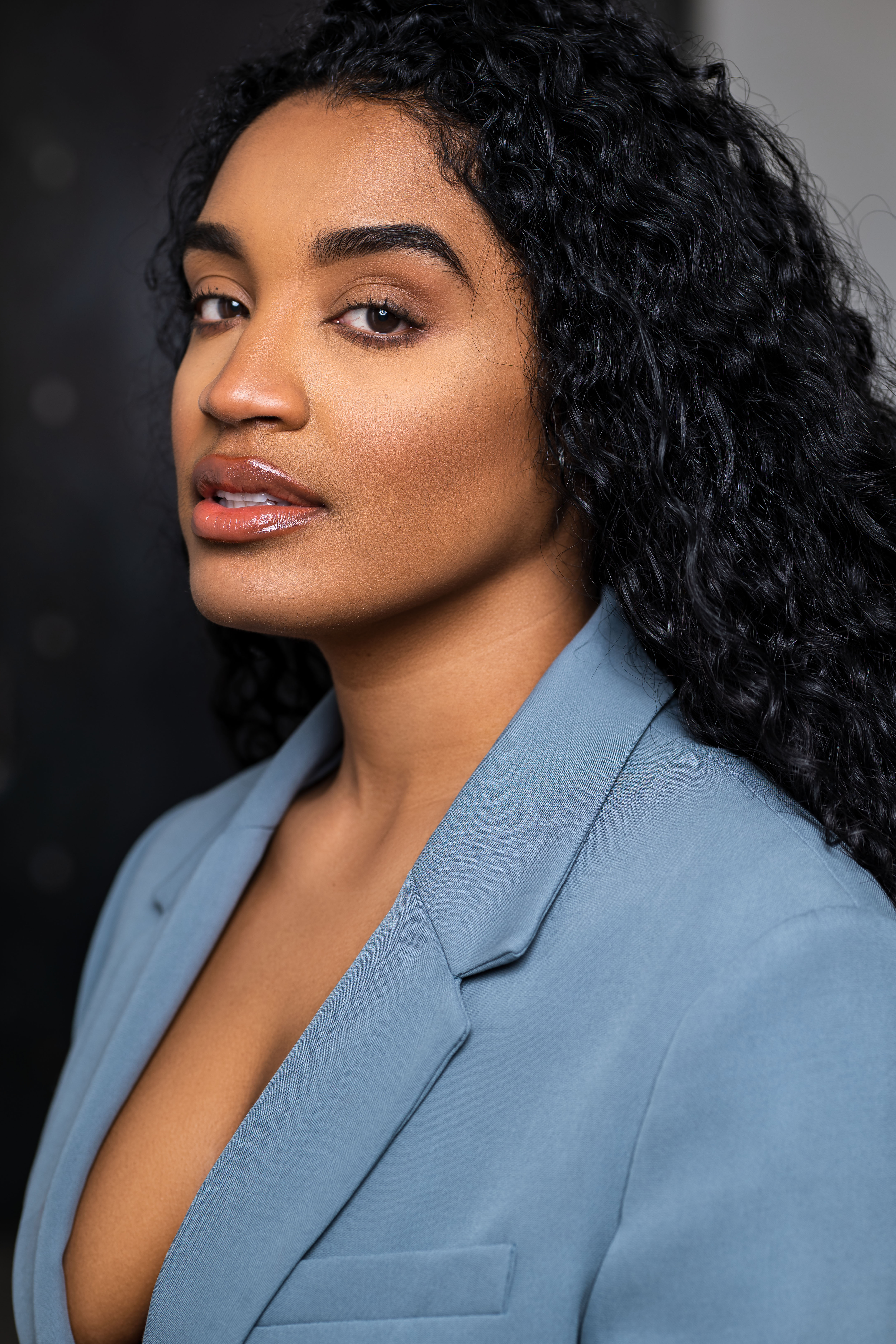 actor Jennifer Brito large photo