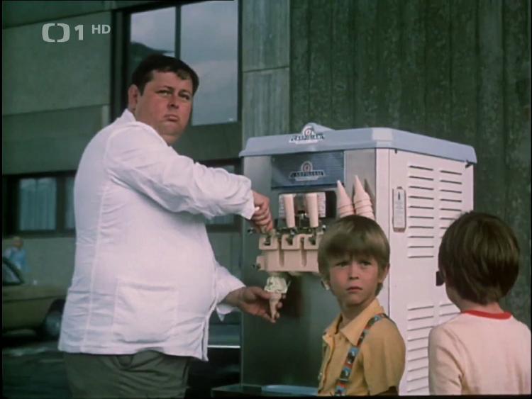 actor Jan Kuzelka large photo