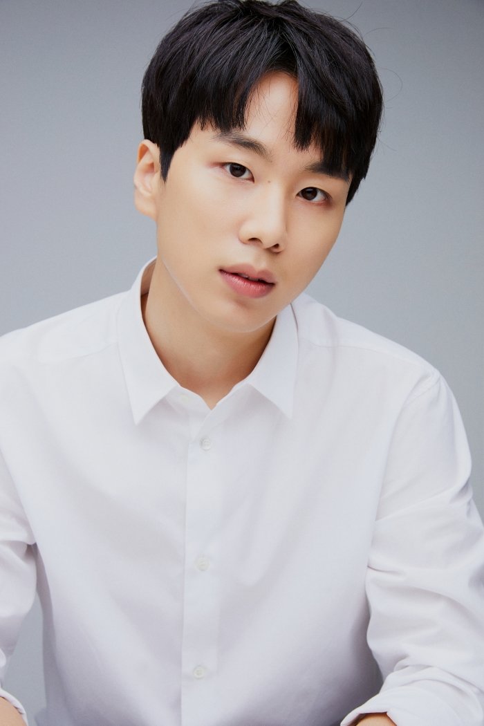 actor Moon Dong-Hyeok large photo