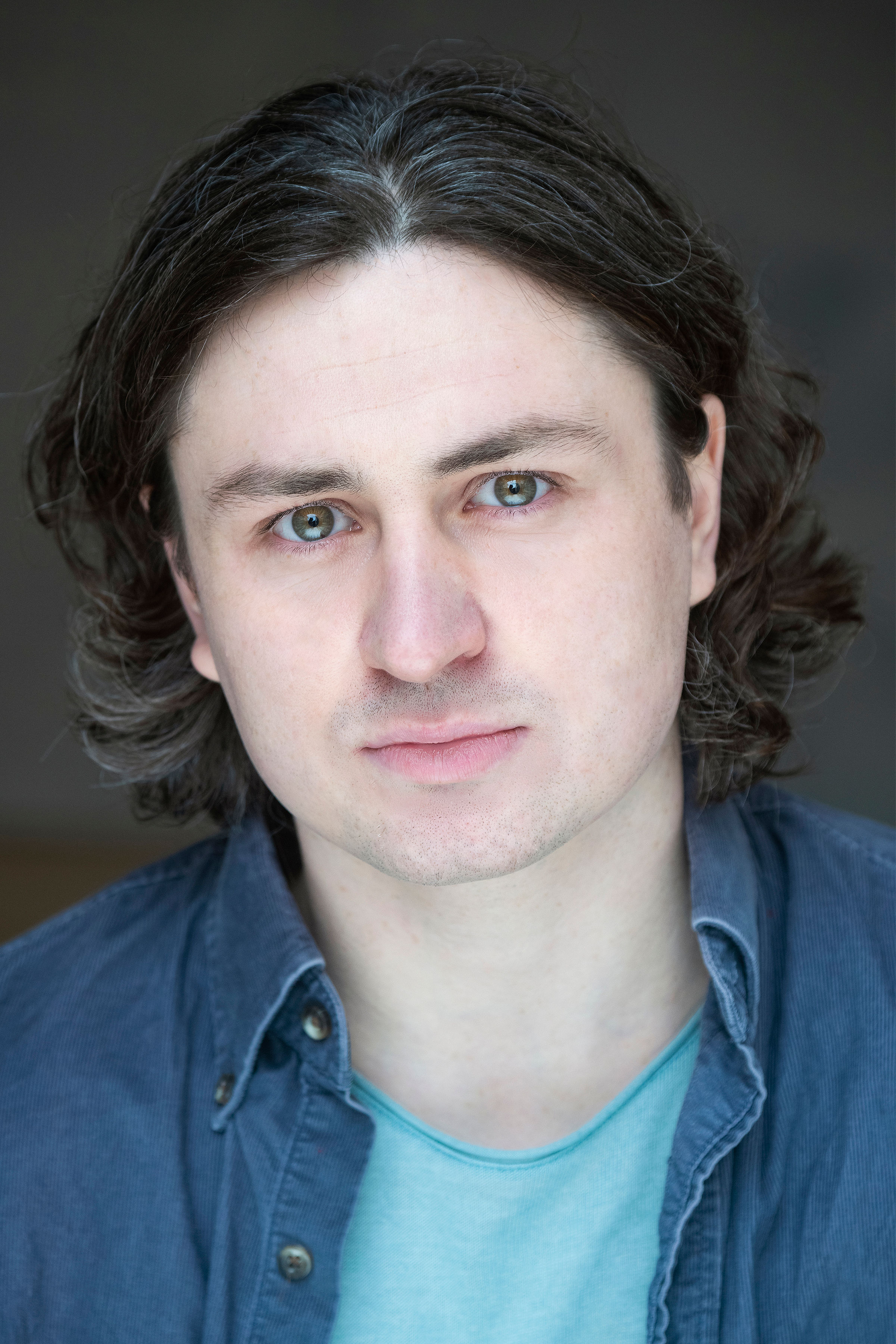 actor Oliver Morgan-Thomas large photo