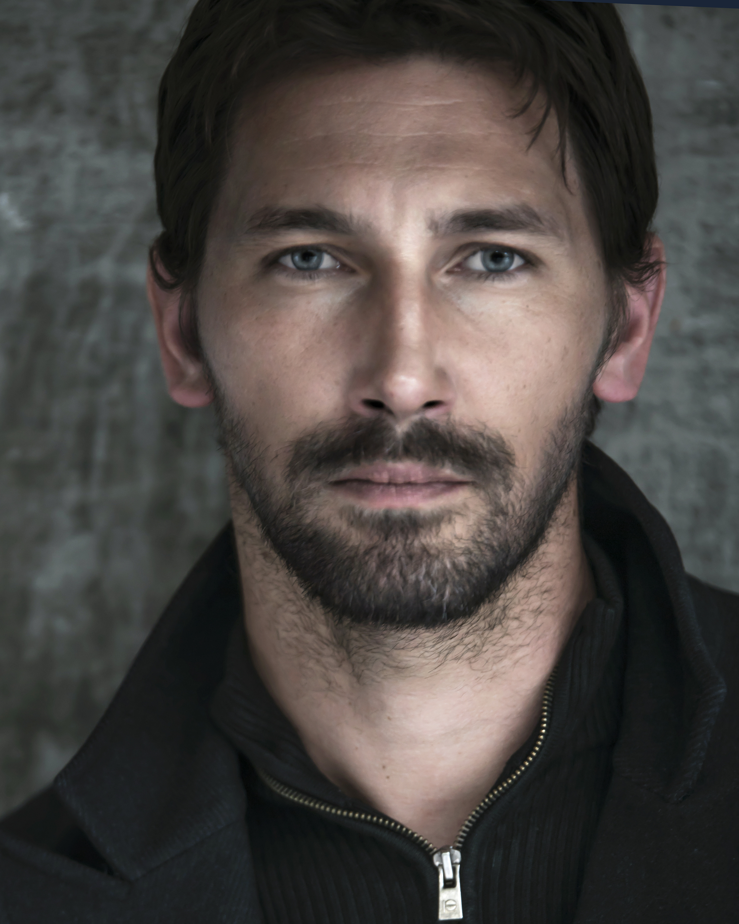 actor Joshua Fredric Smith large photo