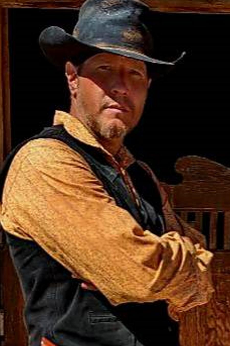 actor Robert Steven Brown large photo