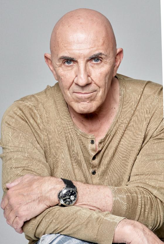 actor Luke Cannella large photo