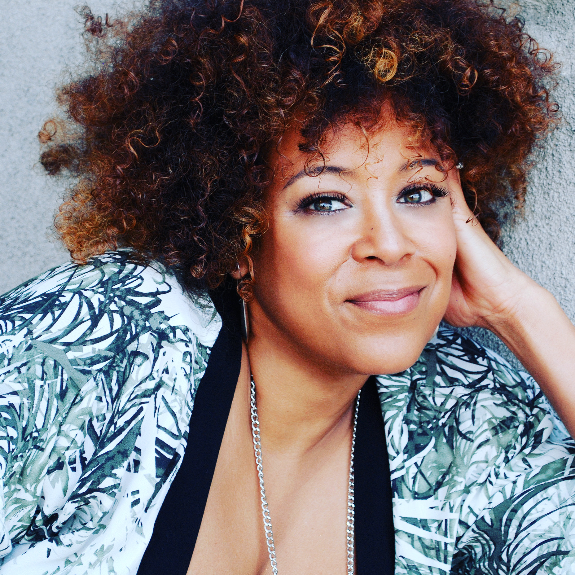 actor Kenna Ramsey large photo