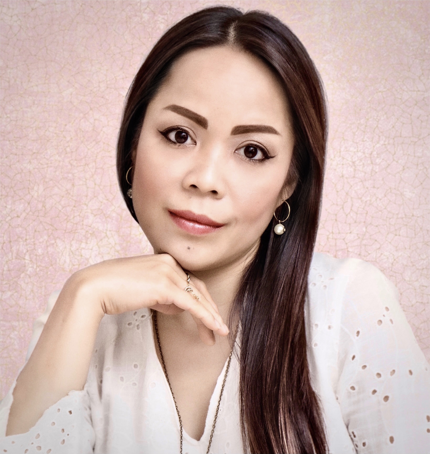 actor Kamontip Krissy Ashton large photo