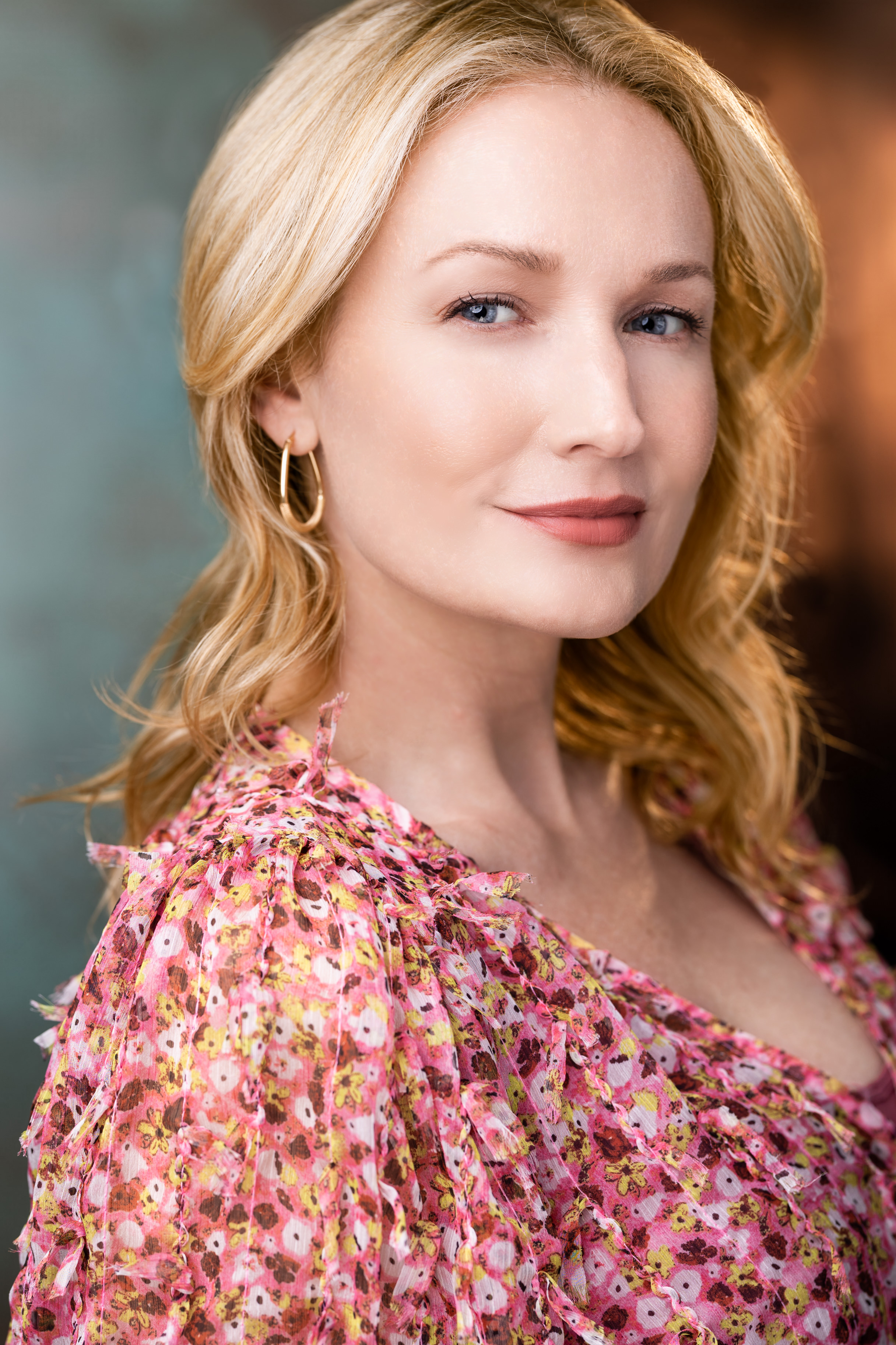 actor Ericka Atwell large photo