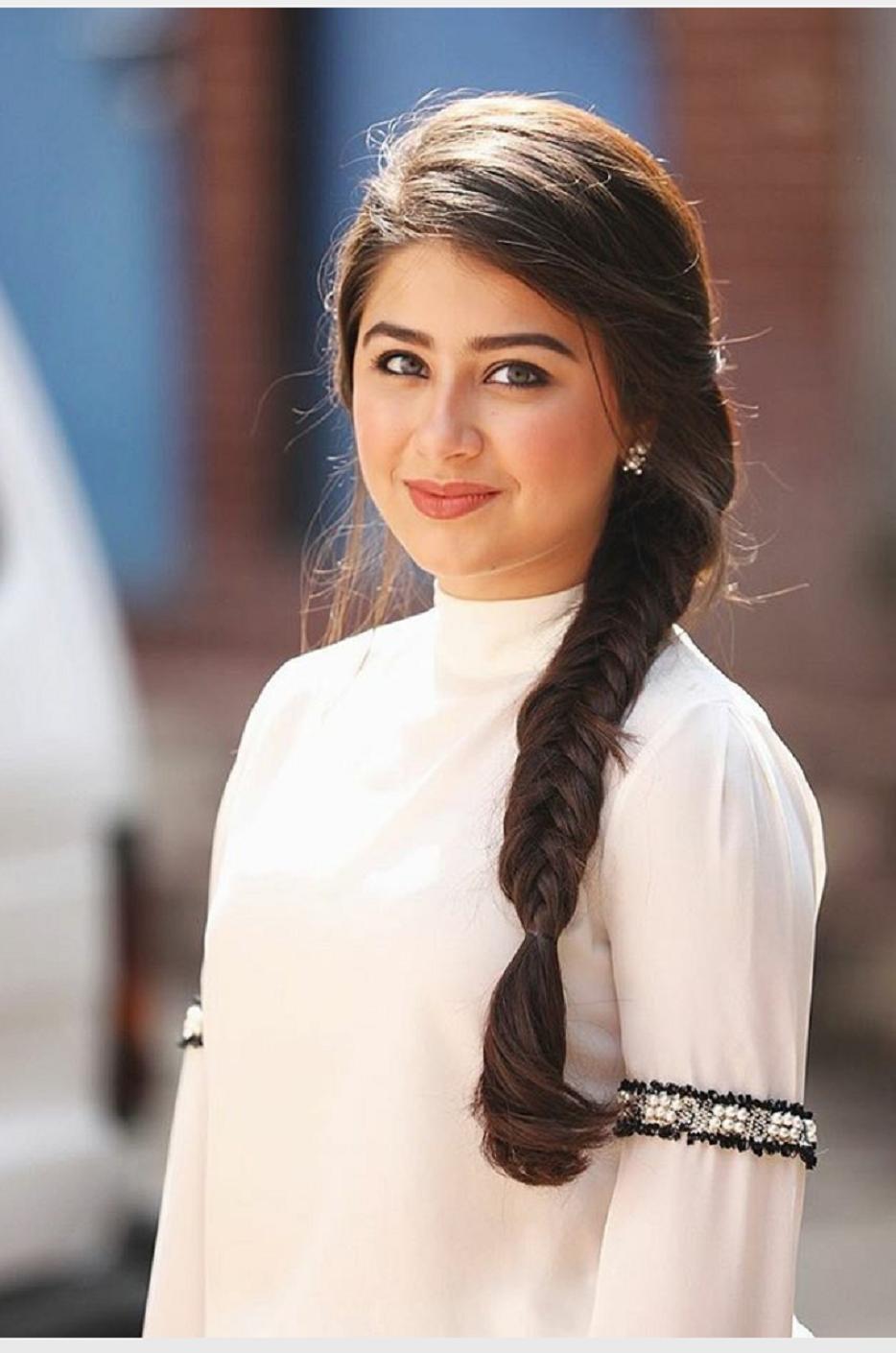 actor Aditi Bhatia large photo