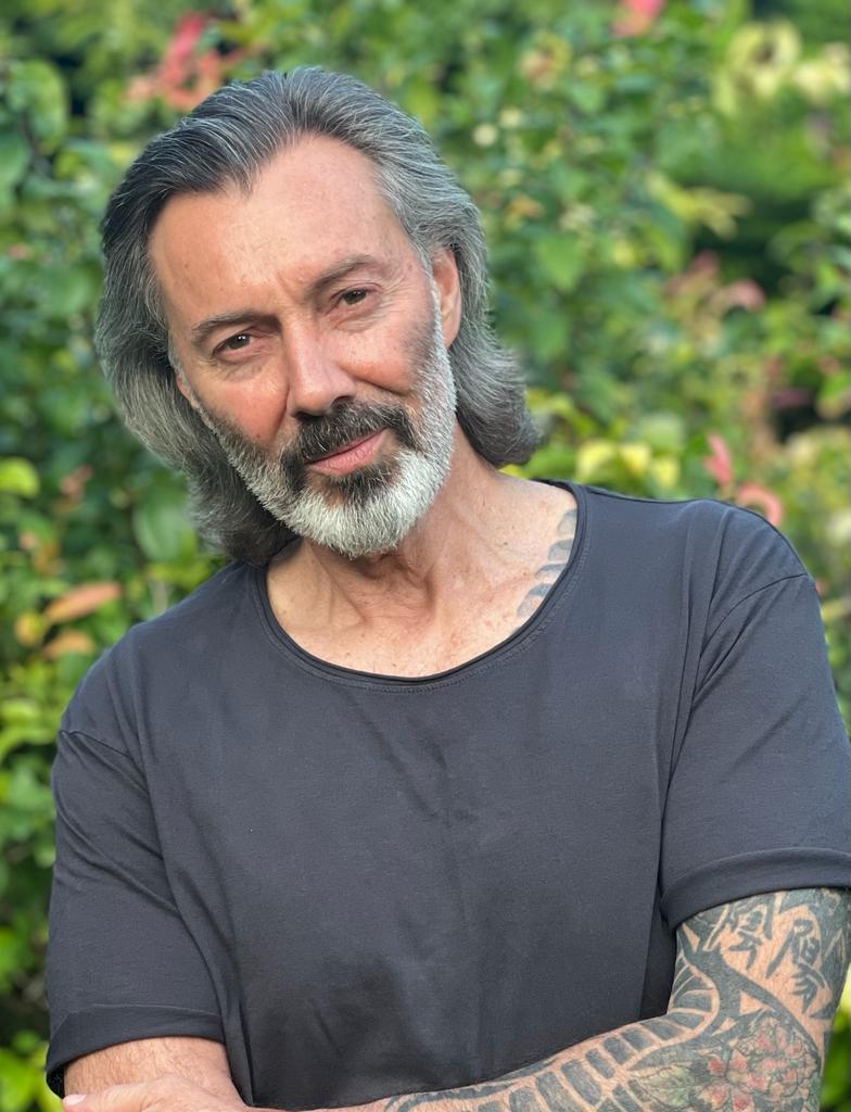 actor Hakan Karahan large photo