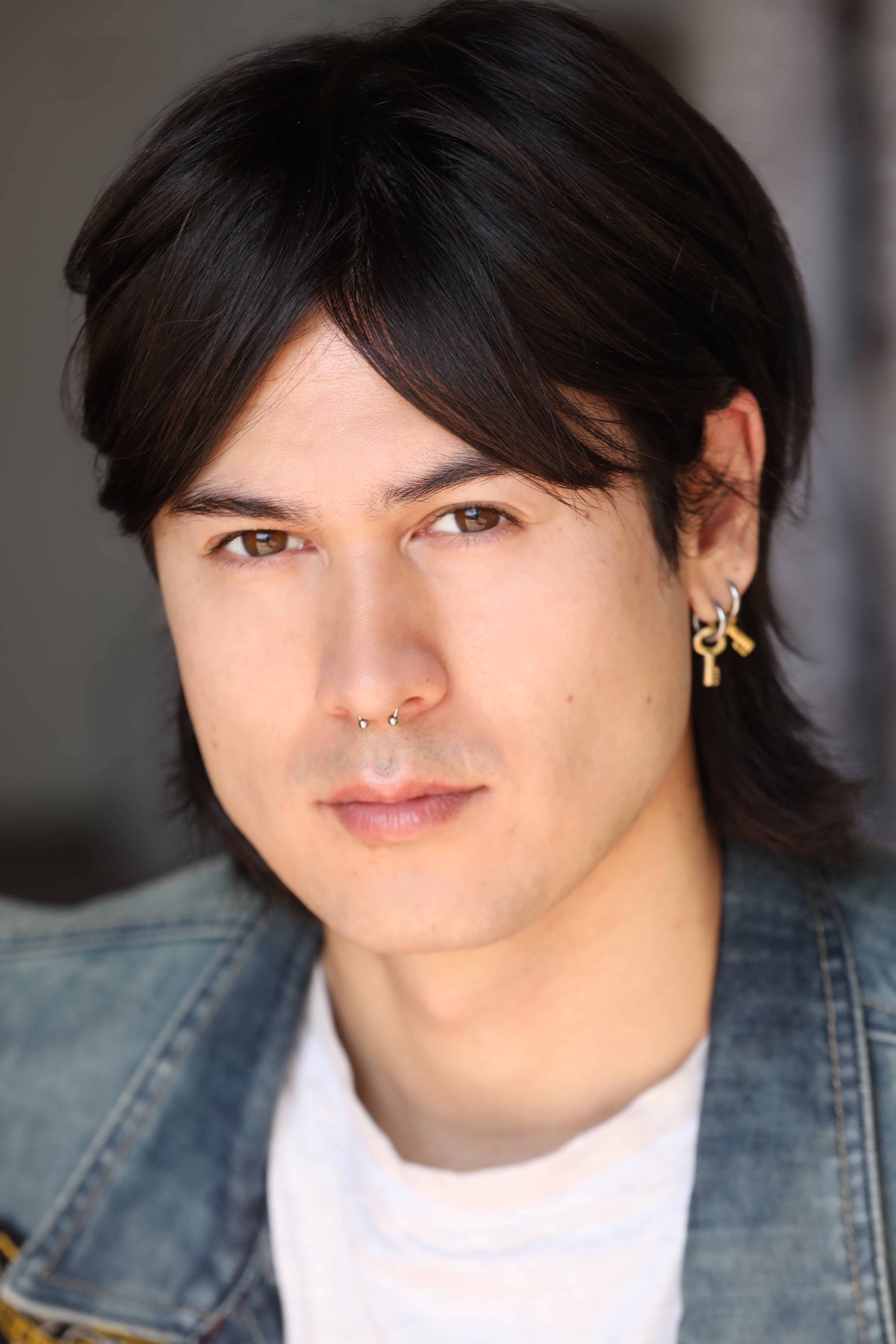 actor Scott Mun large photo